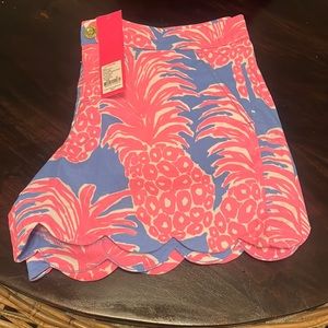 Lilly Pulitzer buttercup short. NWT!